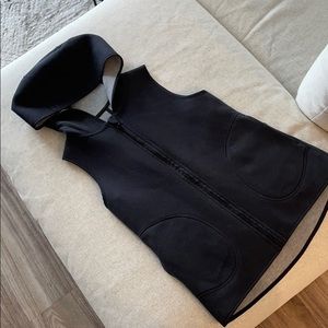 Lululemon insculpt reversible hooded vest